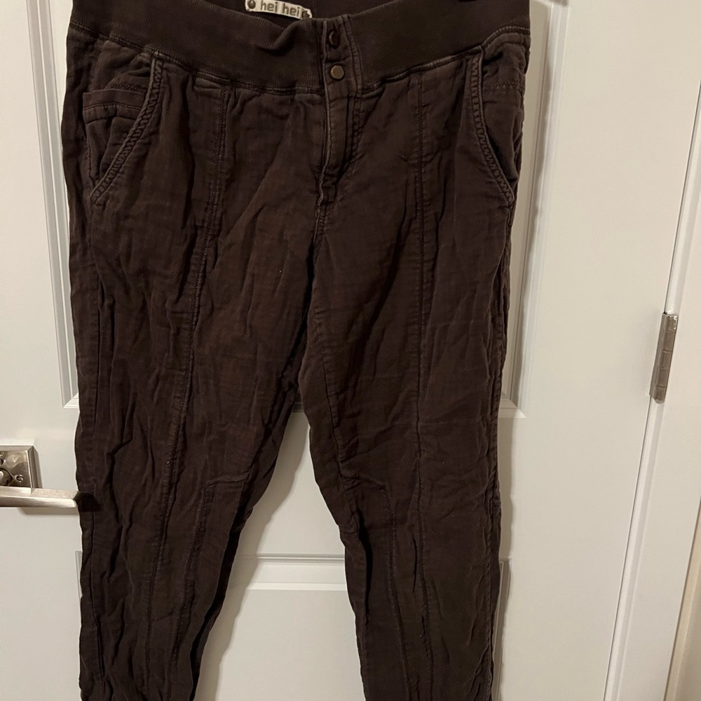 Anthropologie Hei Hei, size 10 3/4 length pants, size 10